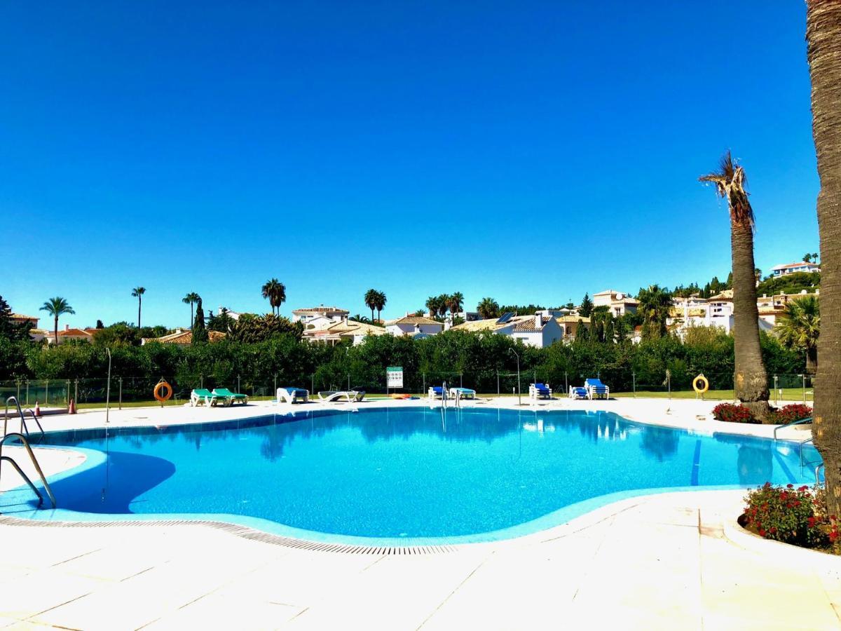 Lovely Sea Views Apartment On La Costa Del Sol El Faro Buitenkant foto