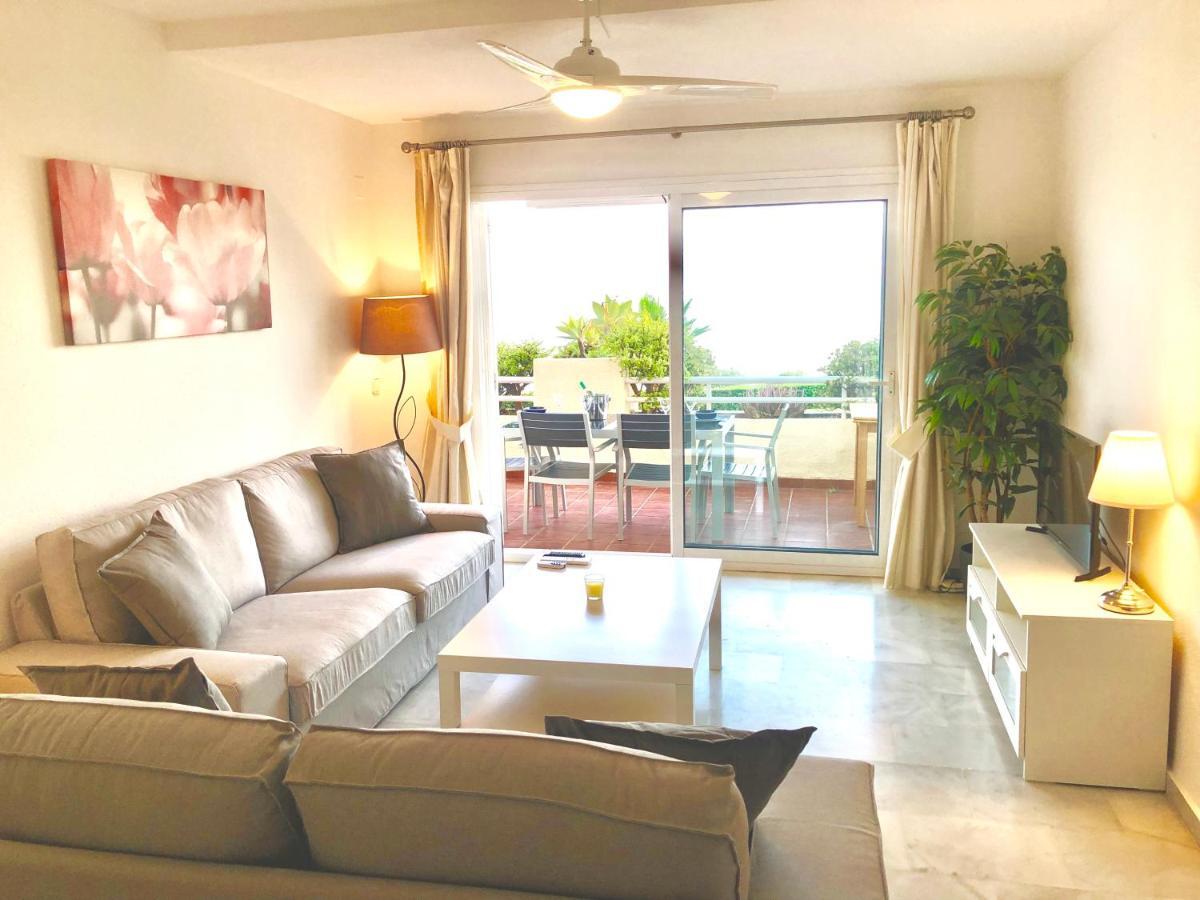Lovely Sea Views Apartment On La Costa Del Sol El Faro Buitenkant foto